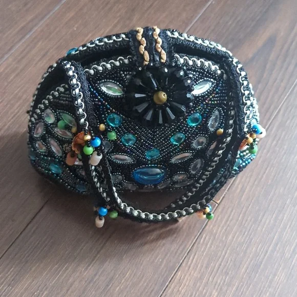 Handmade Beaded & Rhinestone Handbag - Picture 5 of 12